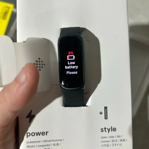 Black Fitbit Fitness Inpsire 3 - Picture 2 of 6